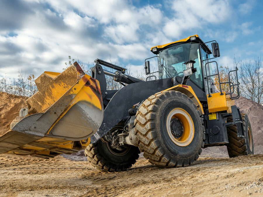 Selecting the Right Wheel Loader Rental in Alberta: Why It Matters