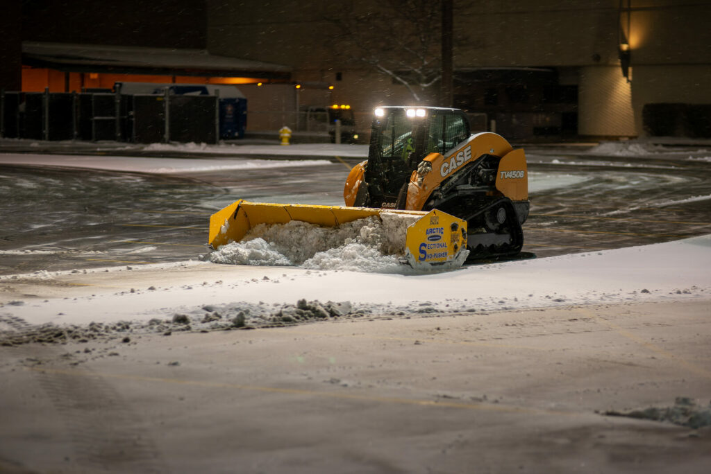 arctic snow and ice-LD-pusher-on-track-loader-2