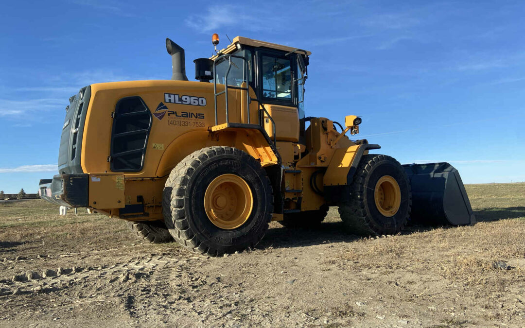 Lease, Buy, or Rent: Navigating Your Heavy Equipment Options