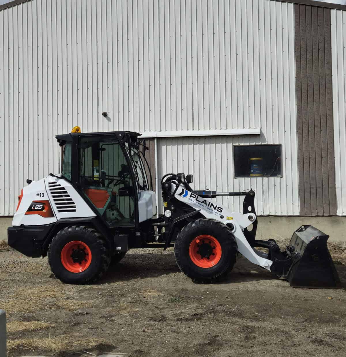 bobcat-l85-side-profile-for-sale-compact-loader-western-canada