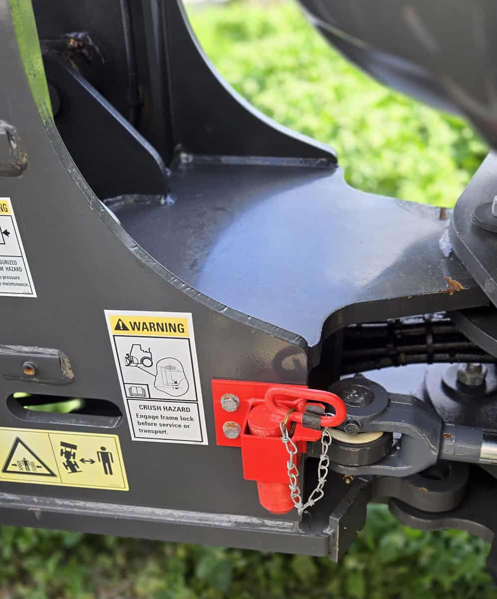 case-321f-loader-safety-lock-and-warning-labels-western-canada